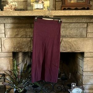Free People knit maxi skirt XS gently used Plum
